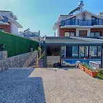 Oeluedeniz Private With Pool *
