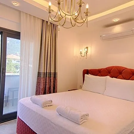 Villa Oeluedeniz Private With Pool