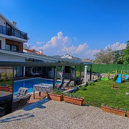 Villa Oeluedeniz Private With Pool