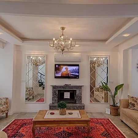 Oeluedeniz Private With Pool Villa Fethiye