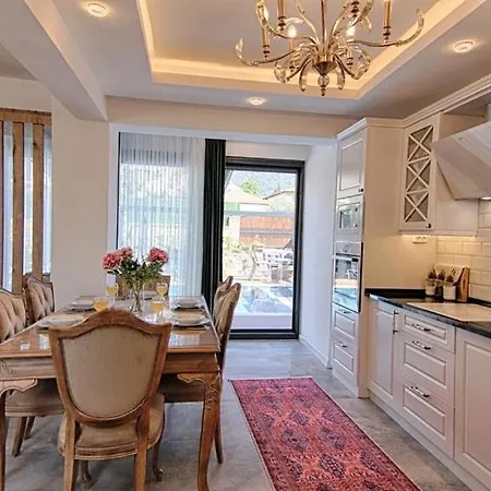 Oeluedeniz Private With Pool Villa Fethiye