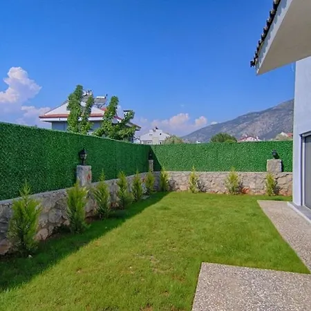Villa Oeluedeniz Private With Pool Fethiye
